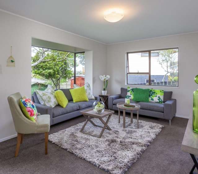 3/291A Hillsborough Road 1687_1