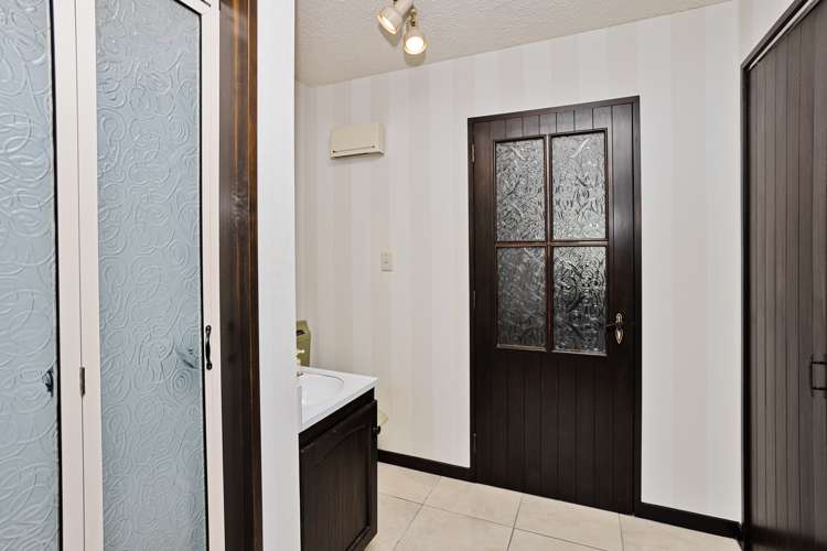 46 Lewis Street Gladstone_11