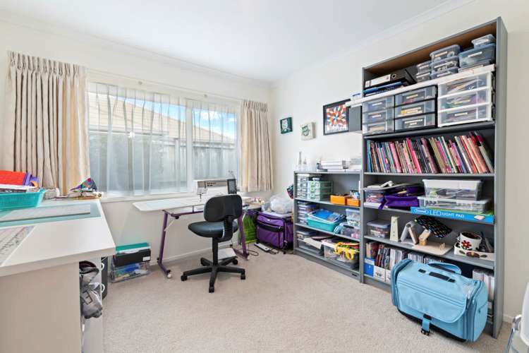 15 Tongeren Square Karaka_19