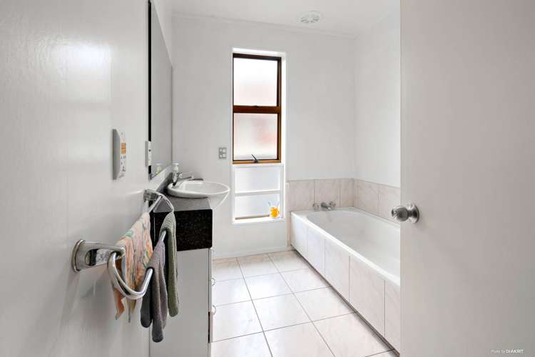 11 Four Trees Cockle Bay_6