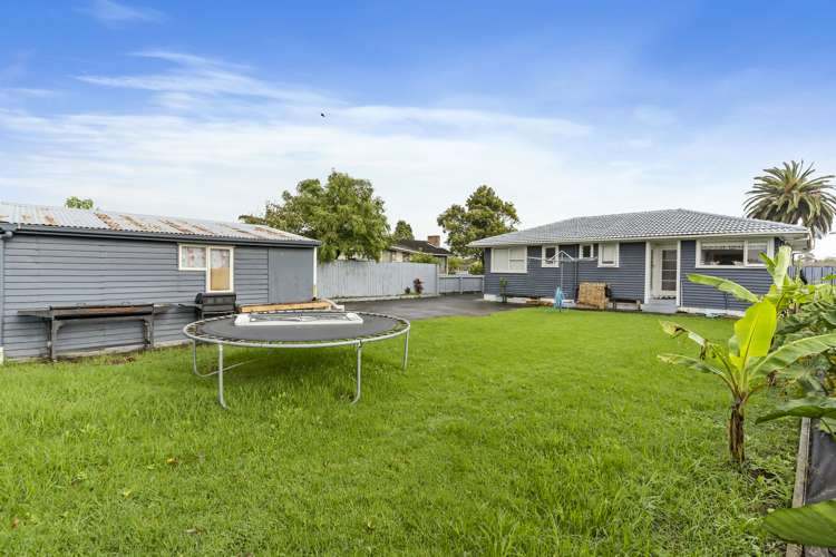 60 Convair Crescent Mangere_9