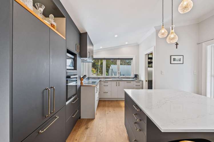 28 Fifth Avenue Avenues_7