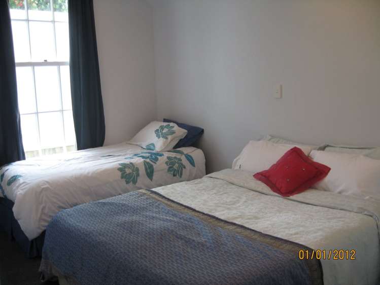 8b Somerset Avenue Newtown_7