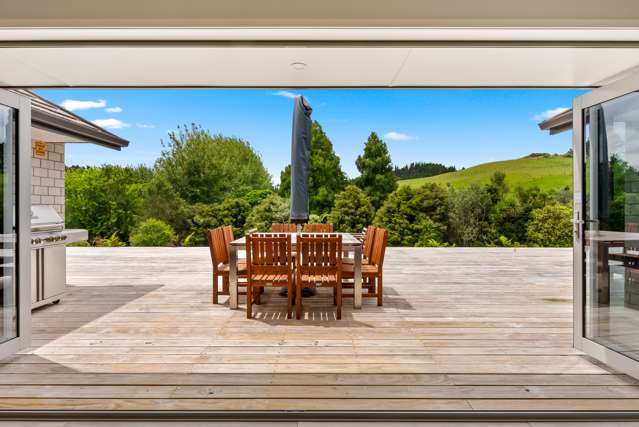 Serenity And Style - Entertainer's Paradise