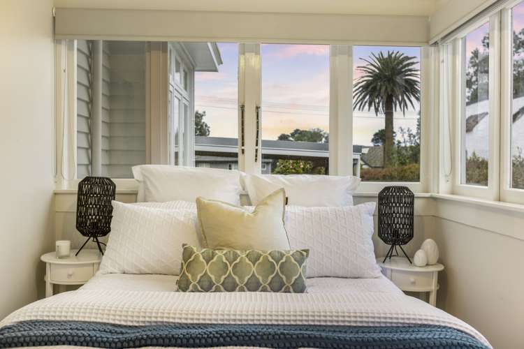 19 Tirimoana Road Te Atatu South_10