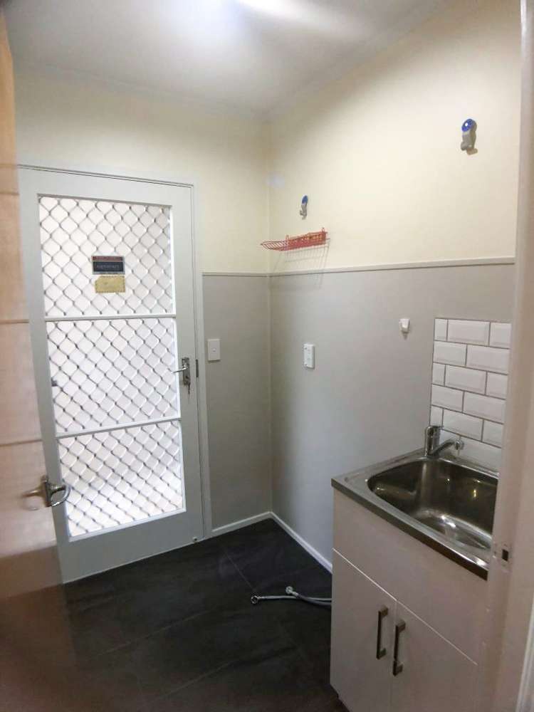 1/7 Maunder Place New Lynn_7