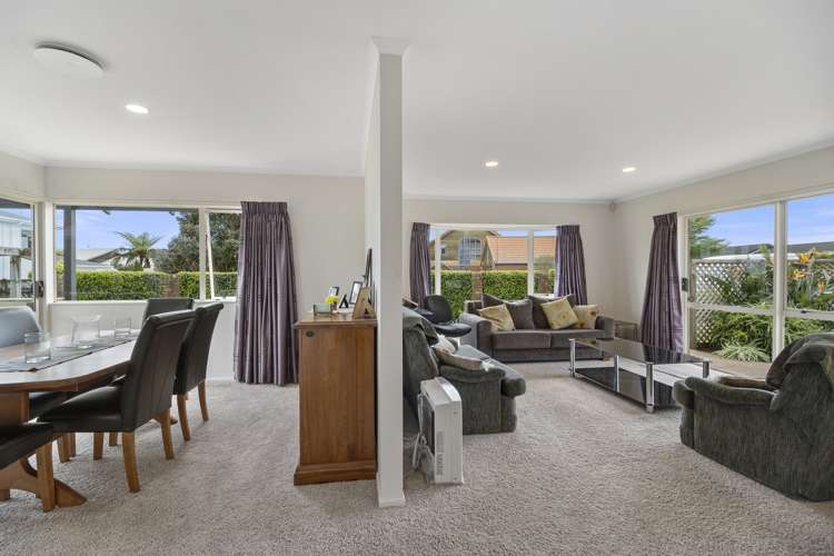 17d Kinross Drive Merrilands_11