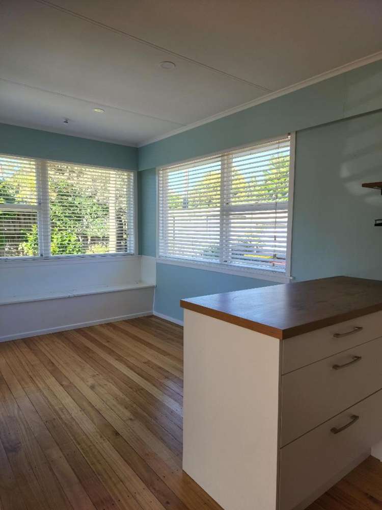 28 Old South Road Okato_4