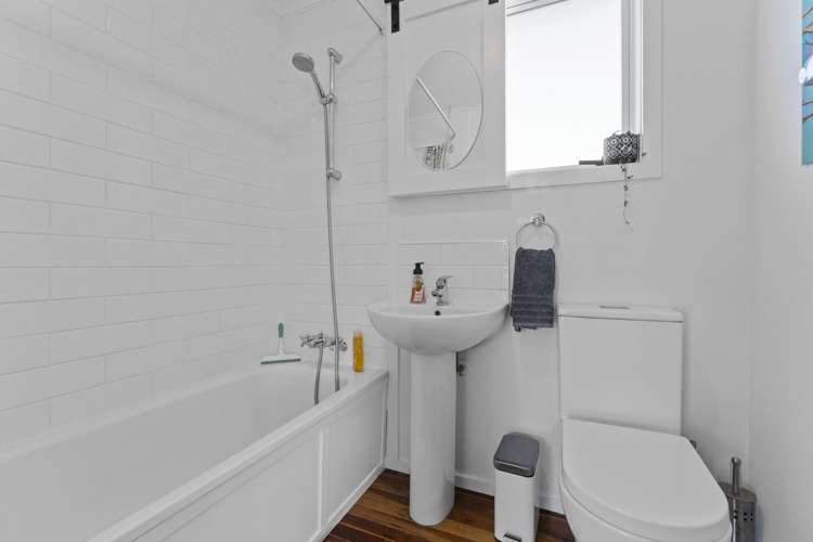 14 Waipapa Road Turangi_21