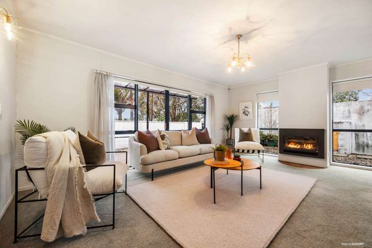 1/11 Smale Street Point Chevalier_1