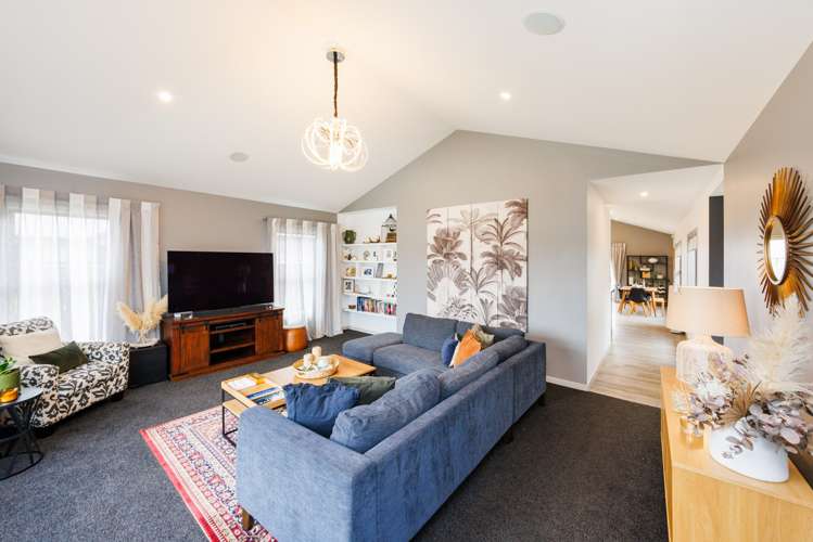 10 Mediterranean Grove Fitzherbert_2