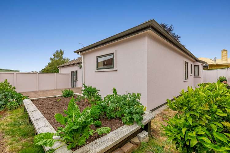 18 Devon Street Glenholme_22
