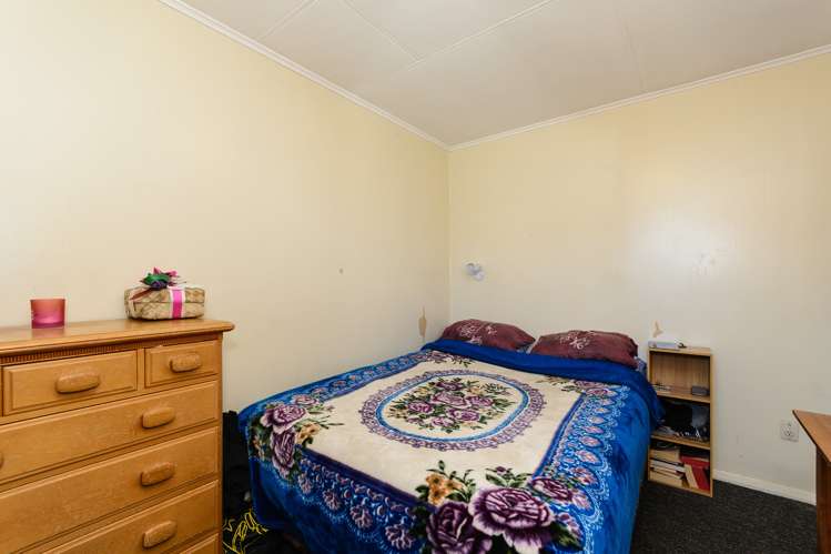 2/49 High Street Renwick_17