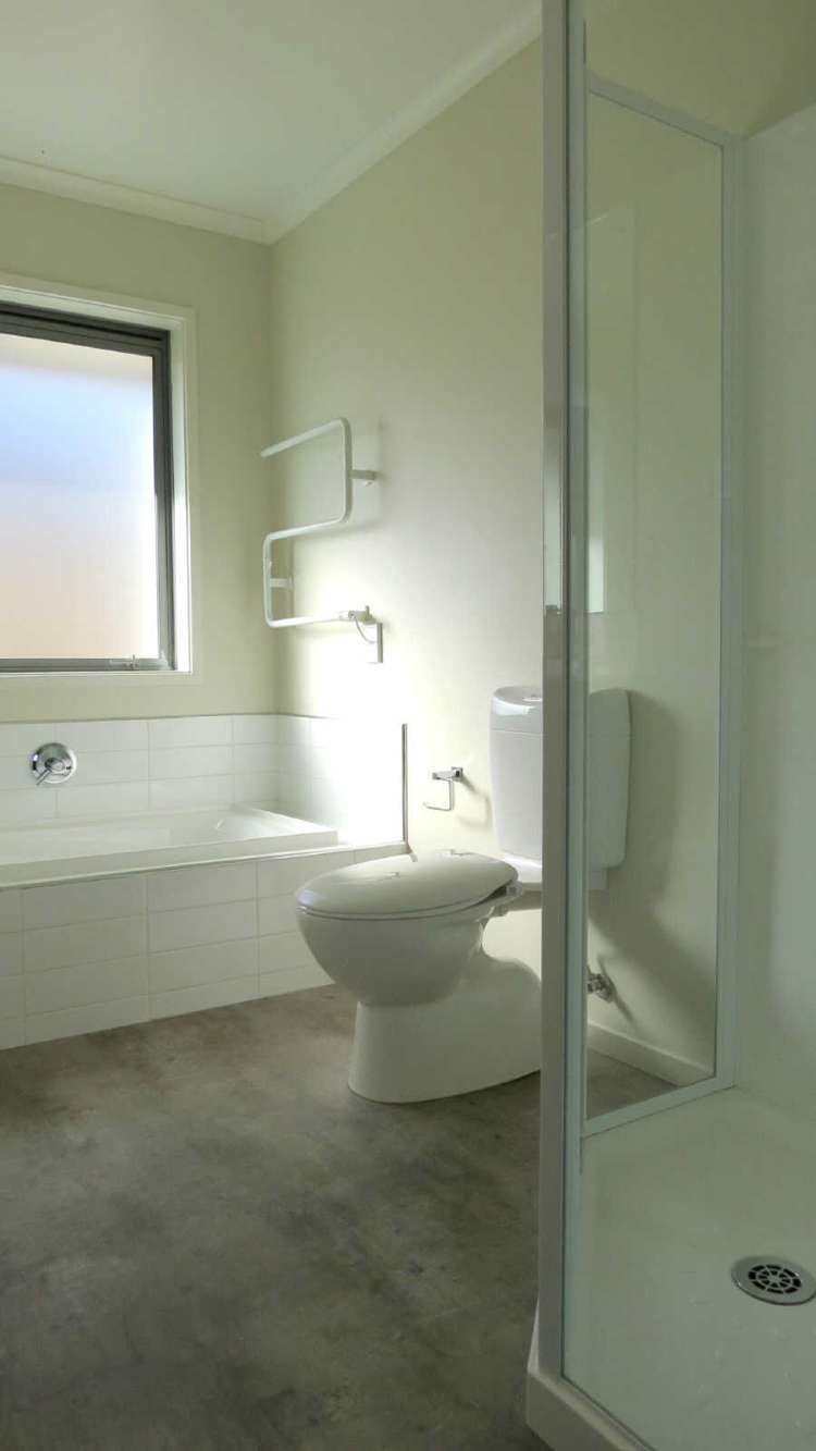 39 Farnborough Way Rolleston_10