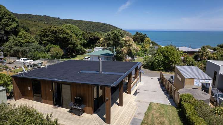 14 Whaanga Road Raglan_12