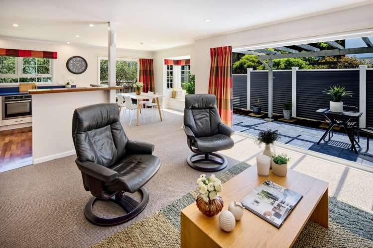 35B Cheviot Road, Lowry Bay Eastbourne_3