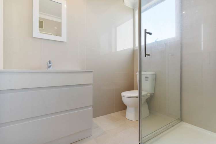 6 Terra Nova Street Glen Eden_11