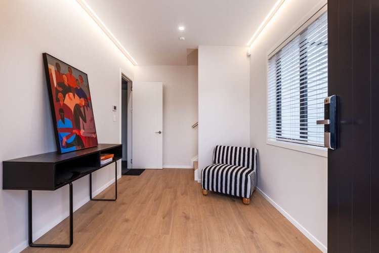 20B Kissling Place St Johns_32