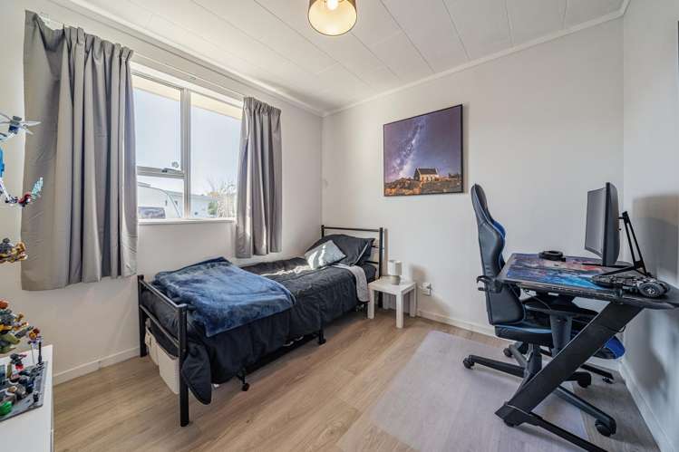 84 Pasadena Crescent Totara Park_16