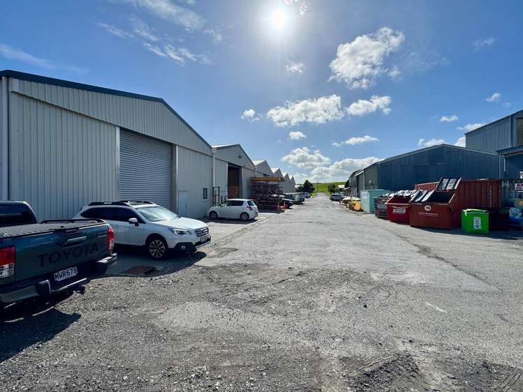 6/42 Egmont Road Waiwhakaiho_5