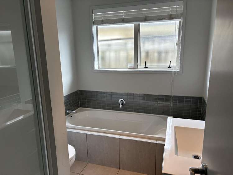 8 Rire Hau Lane Pyes Pa_7