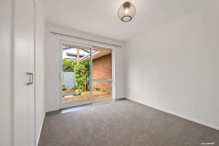 2/7 Celtic Crescent Ellerslie_6