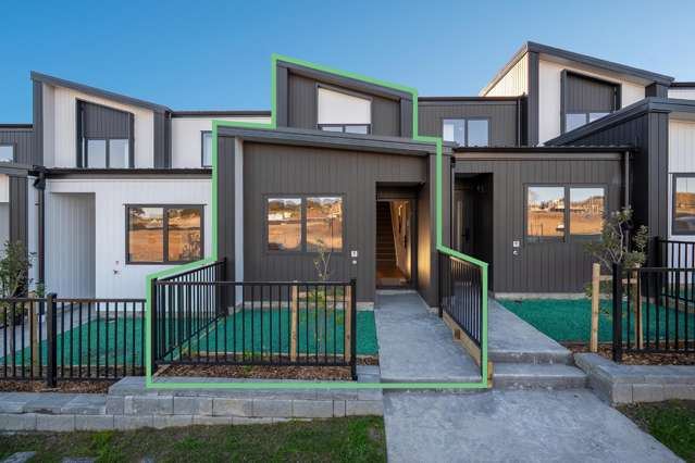 Discover Contemporary Living at Limeburners Bay