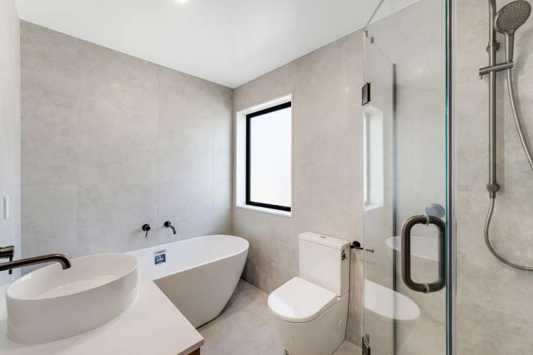 145E Bucklands Beach Road Bucklands Beach_15