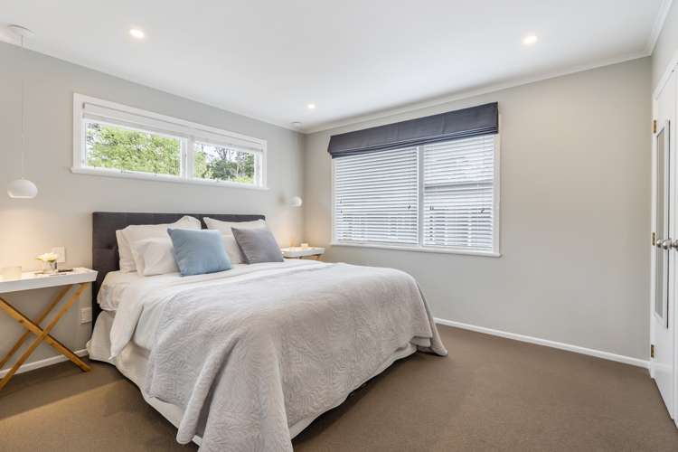 54 Melba Street Beach Haven_13