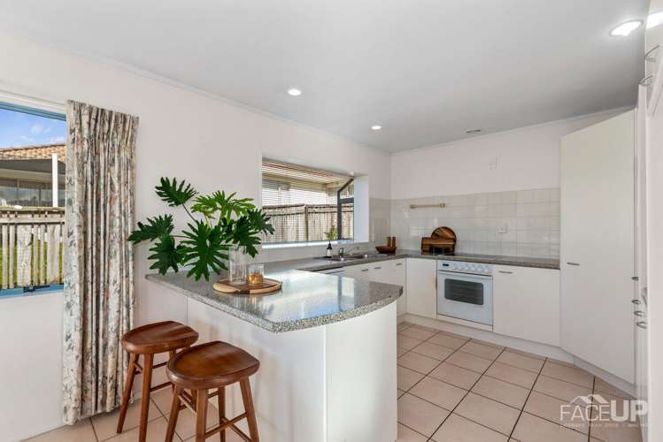 1b Picasso Drive West Harbour_9