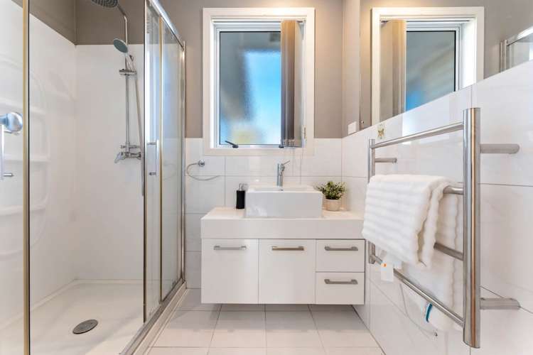 168A Carlisle Road Browns Bay_14