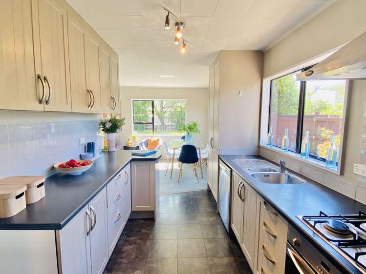 74 Lord Rutherford Road Brightwater_7