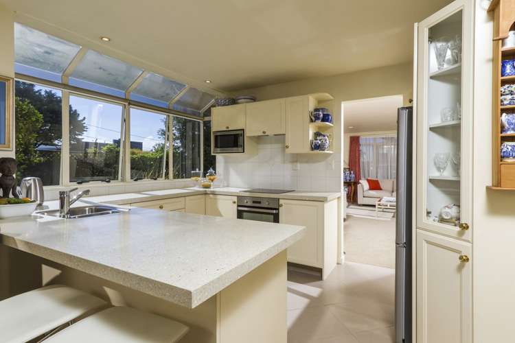 2/1 Rangitoto Terrace Milford_8