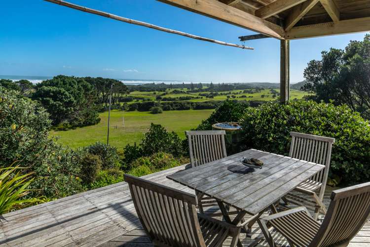 393 Motutara Road Muriwai_12