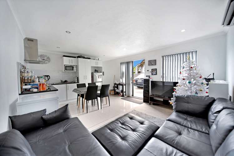 119 Finlayson Avenue Clendon Park_10