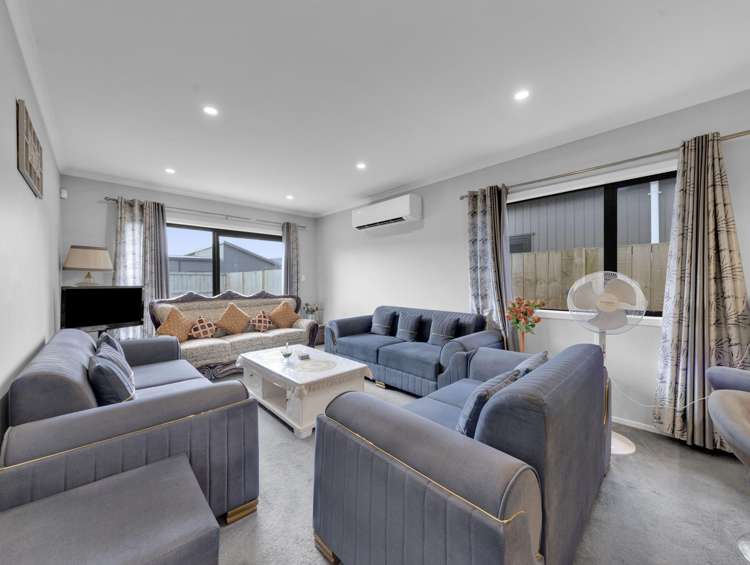 1/13 Tiro Place Rototuna North_3