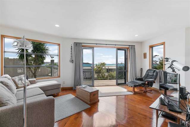 66 Spinnaker Drive Te Atatu Peninsula_3