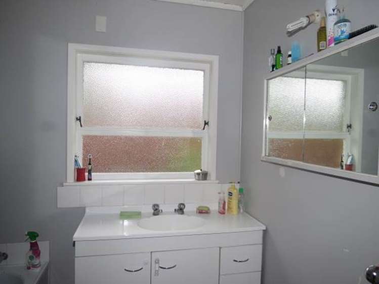 72 Elliot Street Pahurehure_13