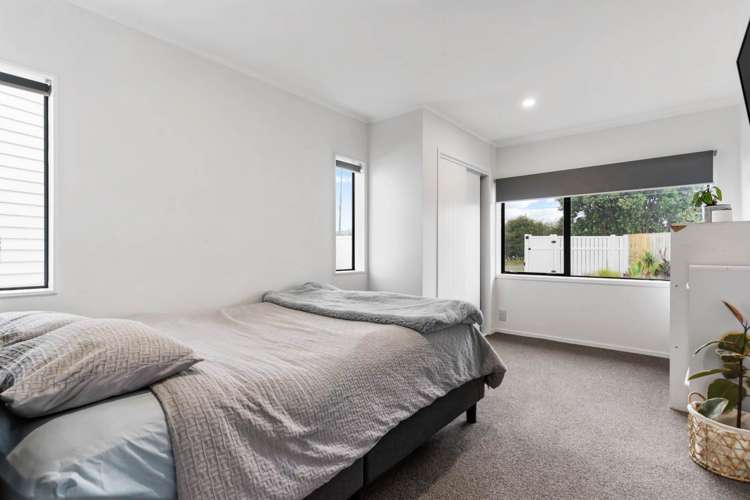 1162 East Coast Road Kaiaua_17