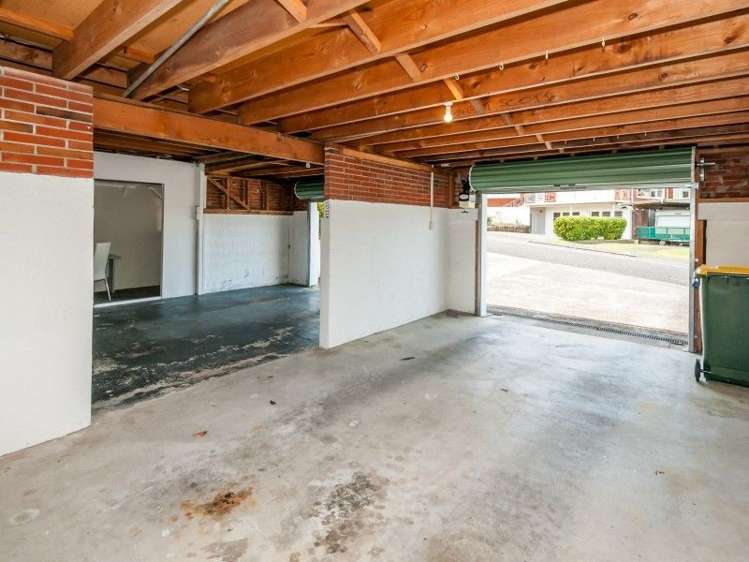 2 James Evans Drive Northcote_20