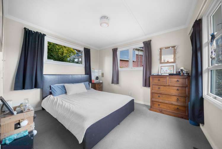 84 Thompson Street Queenstown_13