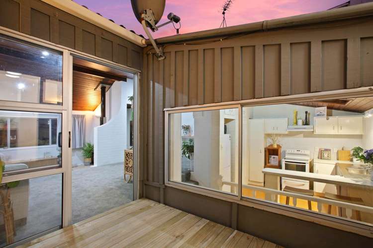 2/21 Howard Road_5