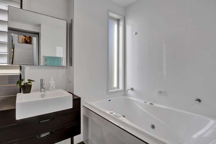 90b Buller Street New Plymouth Central_25