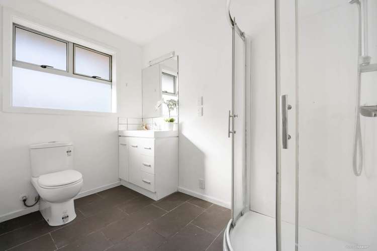 14 Marlene Avenue Te Atatu South_11