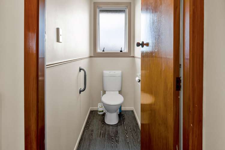 12a Julian Place Westown_19