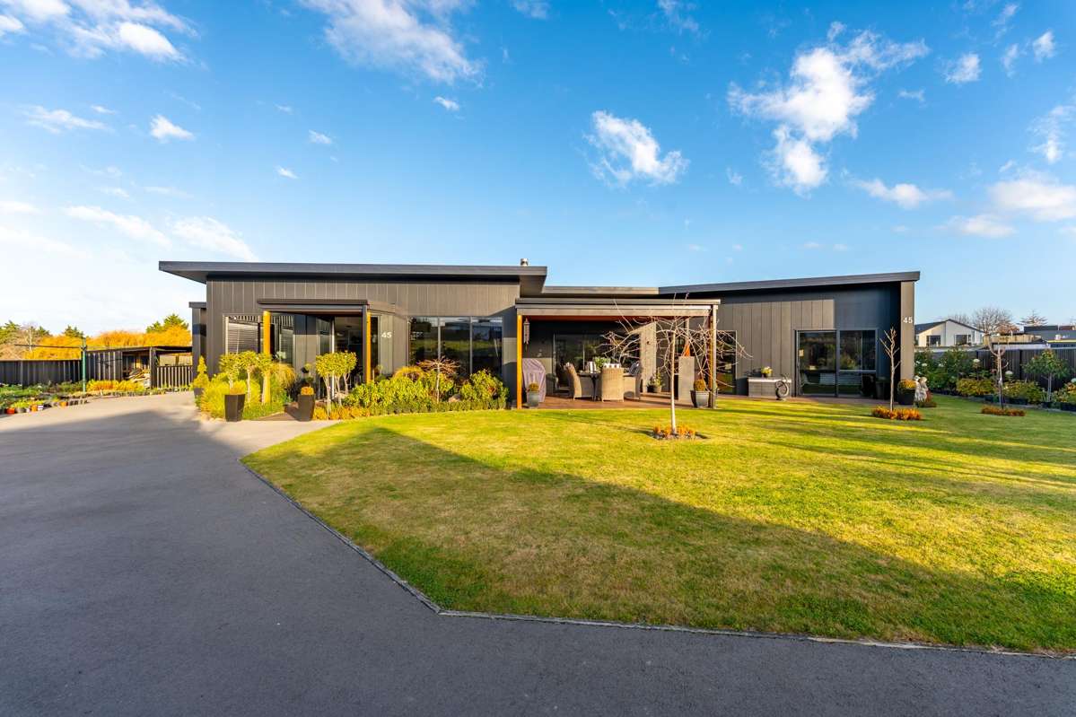 45 Meadowstone Street_4