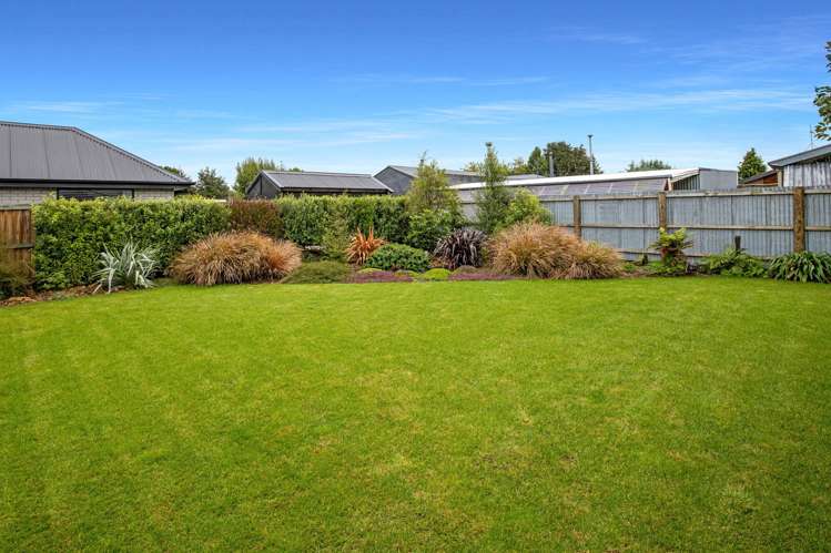 27 Newbrook Terrace Darfield_22