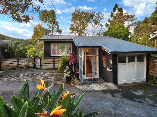 28 Opou Road Titirangi_1