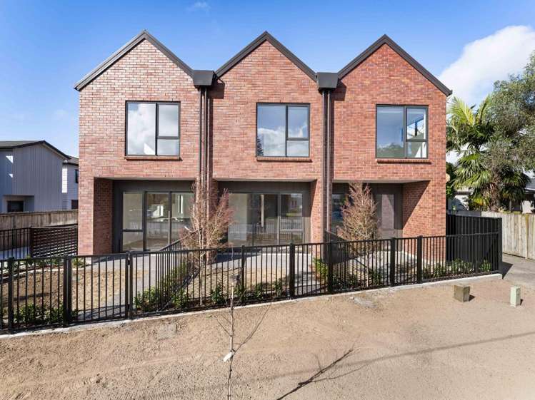 2/4 Millen Ave 10694_16