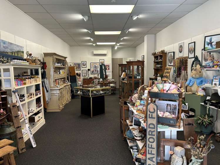 2/223-225 Emerson Street Napier Cbd_2